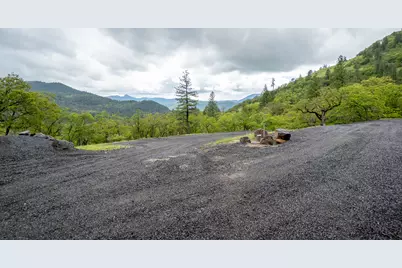 8612 Or-66, Ashland, OR 97520 - Photo 29