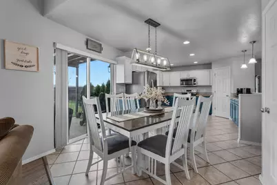 589 SE 10th Street, Madras, OR 97741 - Photo 9