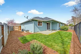 1521 SW Kokanee Ln, Grants Pass, OR 97527 - Photo 31