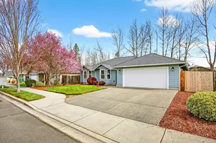 1521 SW Kokanee Ln, Grants Pass, OR 97527 - Photo 3