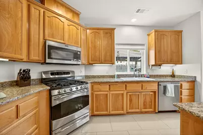 1937 Woodside Drive, Medford, OR 97501 - Photo 13