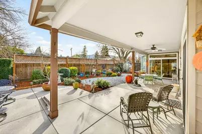 1937 Woodside Drive, Medford, OR 97501 - Photo 33