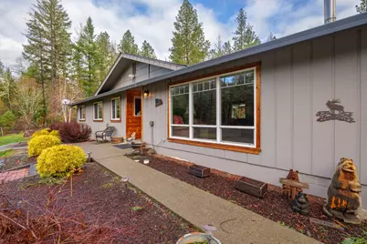 9728 Lower River Road, Grants Pass, OR 97526 - Photo 5