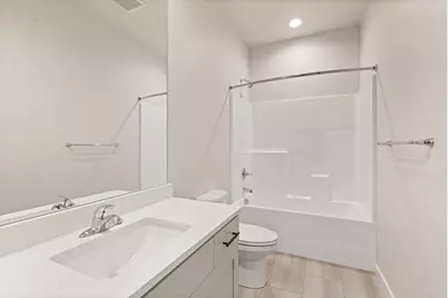 136 Valemont Drive #13, Eagle Point, OR 97524 - Photo 17