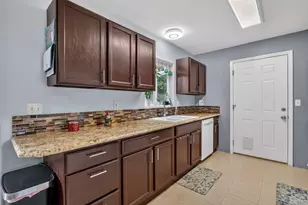 1055 SW Kokanee Ln, Grants Pass, OR 97527 - Photo 11