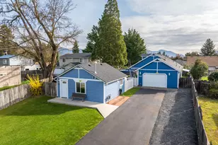 1055 SW Kokanee Ln, Grants Pass, OR 97527 - Photo 3