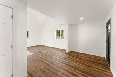 3237 De Woody Lane, Grants Pass, OR 97527 - Photo 11