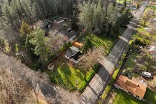 3237 De Woody Ln, Grants Pass, OR 97527 - Photo 25