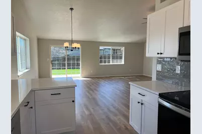 629 SW Deer Ridge Court, Madras, OR 97741 - Photo 15