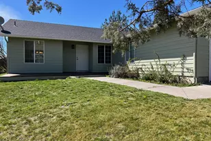 629 SW Deer Ridge Ct, Madras, OR 97741 - Photo 3