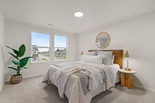 700 NW Walnut Ave, Redmond, OR 97756 - Photo 9