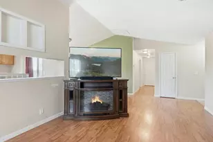 8022 Thunderhead Ave, White City, OR 97503 - Photo 7