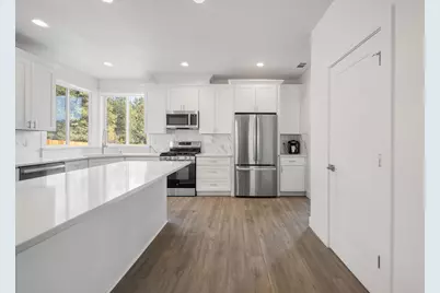 1185 Orange Blossom Drive, Klamath Falls, OR 97601 - Photo 9