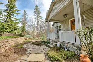 5355 Coleman Creek Rd, Medford, OR 97501 - Photo 5