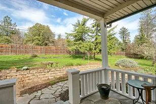 5355 Coleman Creek Rd, Medford, OR 97501 - Photo 7