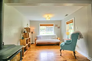 5355 Coleman Creek Rd, Medford, OR 97501 - Photo 9