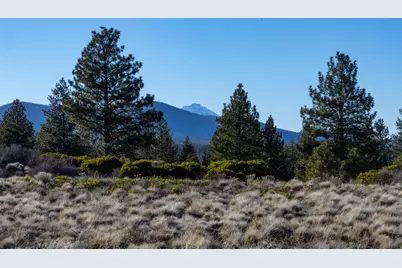 18858 Ridgeline Drive, Bend, OR 97703 - Photo 3