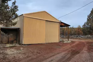 69592 Lake Dr, Sisters, OR 97759 - Photo 47