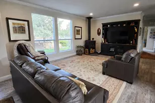 69592 Lake Dr, Sisters, OR 97759 - Photo 13