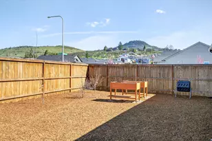 2769 Noble Fir Dr, Medford, OR 97504 - Photo 33