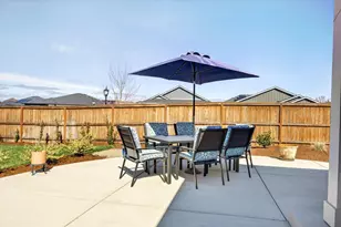 2769 Noble Fir Dr, Medford, OR 97504 - Photo 29