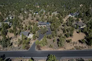 21834 Boonesborough Dr, Bend, OR 97701 - Photo 7