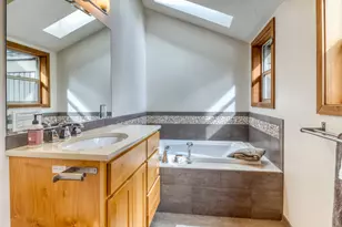 70525 Colts Foot, Black Butte Ranch, OR 97759 - Photo 25