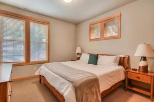 57135 Evergreen Loop, Sunriver, OR 97707 - Photo 17