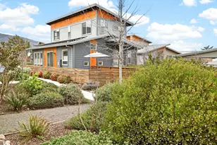 100 Dunn Cir, Ashland, OR 97520 - Photo 1