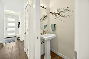 100 Dunn Cir, Ashland, OR 97520 - Photo 29