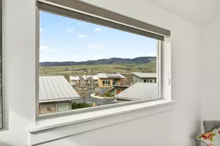 100 Dunn Cir, Ashland, OR 97520 - Photo 27