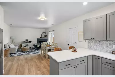 1331 NE 4th Street, Redmond, OR 97756 - Photo 15