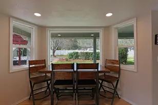 9401 Old Stage Rd, Central Point, OR 97502 - Photo 21