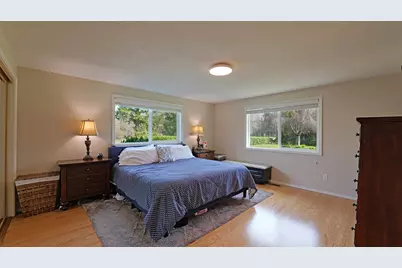 9401 Old Stage, Central Point, OR 97502 - Photo 25