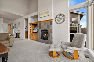 10879 Village Loop, Redmond, OR 97756 - Photo 7