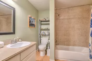 1439 NW Juniper St, Bend, OR 97703 - Photo 13