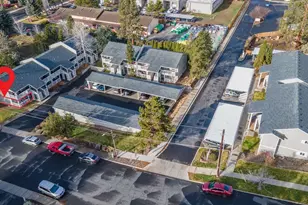 1439 NW Juniper St, Bend, OR 97703 - Photo 17