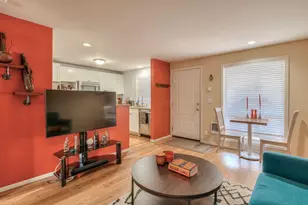 1439 NW Juniper St, Bend, OR 97703 - Photo 7