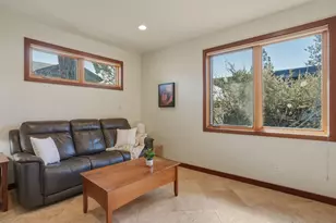 26 NW Shasta Pl, Bend, OR 97703 - Photo 25