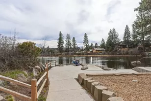 26 NW Shasta Pl, Bend, OR 97703 - Photo 43