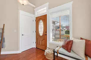 2131 SW Frd St, Grants Pass, OR 97526 - Photo 5