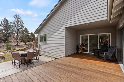60780 Ward Road, Bend, OR 97702 - Photo 43