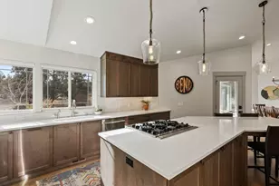 60780 Ward Rd, Bend, OR 97702 - Photo 17