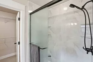 62763 Hawkview Road, Bend, OR 97701 - Photo 21