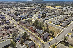 62763 Hawkview Road, Bend, OR 97701 - Photo 37