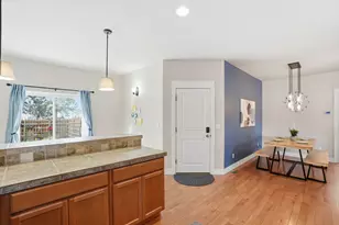 62763 Hawkview Road, Bend, OR 97701 - Photo 15