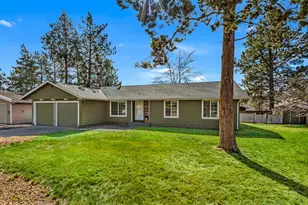 2701 NE Canyon Park Pl, Bend, OR 97701 - Photo 21