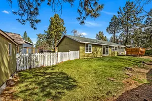 2701 NE Canyon Park Pl, Bend, OR 97701 - Photo 19