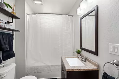 244 NE B Street, Grants Pass, OR 97526 - Photo 15