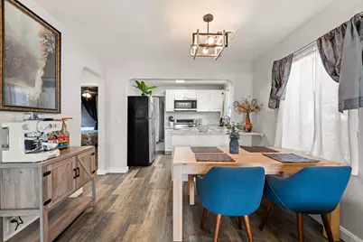 244 NE B Street, Grants Pass, OR 97526 - Photo 7